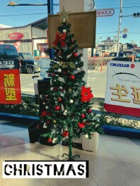 クリスマスツリー飾りました！！